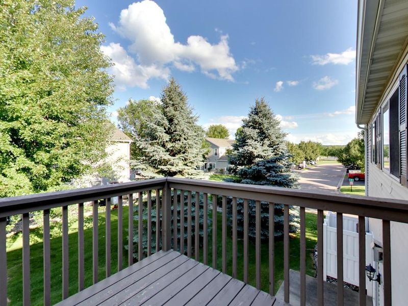 7367 Derby Ln, Shakopee, MN 55379