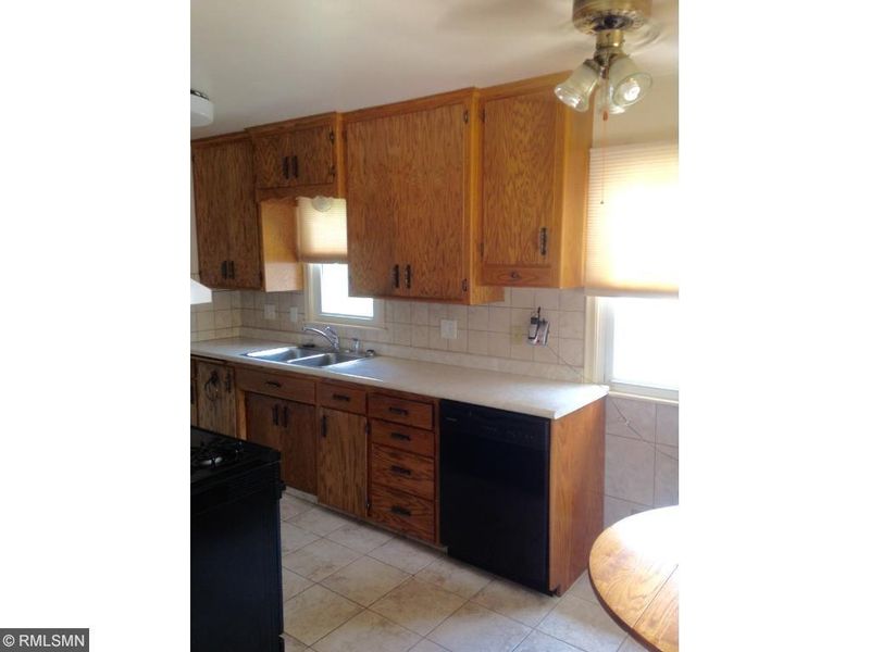 800 112th Ave NW, Coon Rapids, MN 55448