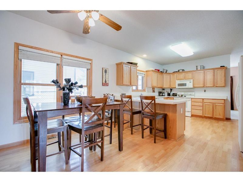 4164 Zane Ave N, Robbinsdale, MN 55422