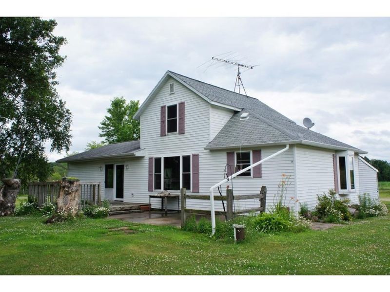 1919 W Hwy Fw, Eleva, WI 54738
