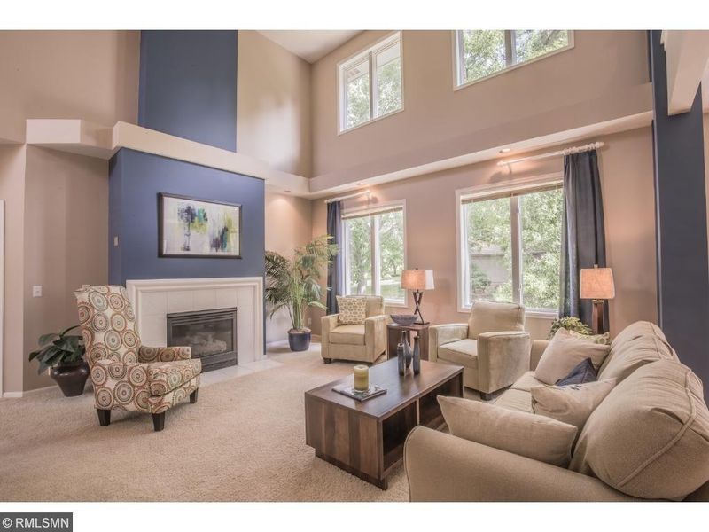 6292 Juneau Ct N, Maple Grove, MN 55311