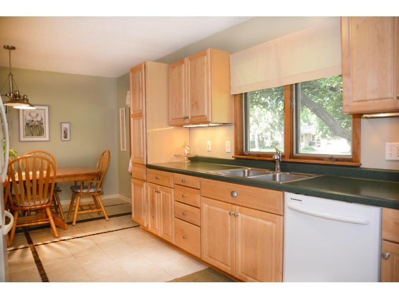 2380 Colorado Ave N, Golden Valley, MN 55422
