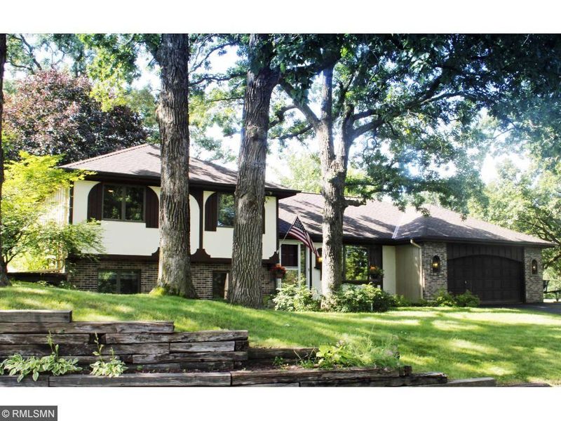 255 Northgate Blvd, Chaska, MN 55318