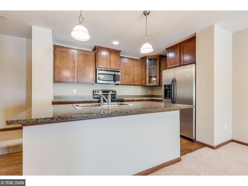 15549 60th Ave N, Plymouth, MN 55446