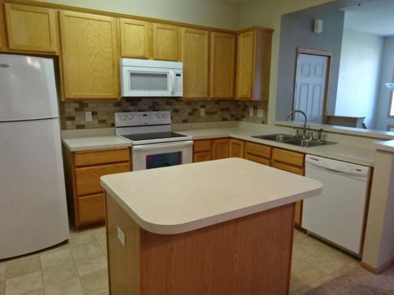13838 52nd Ave N, Plymouth, MN 55446