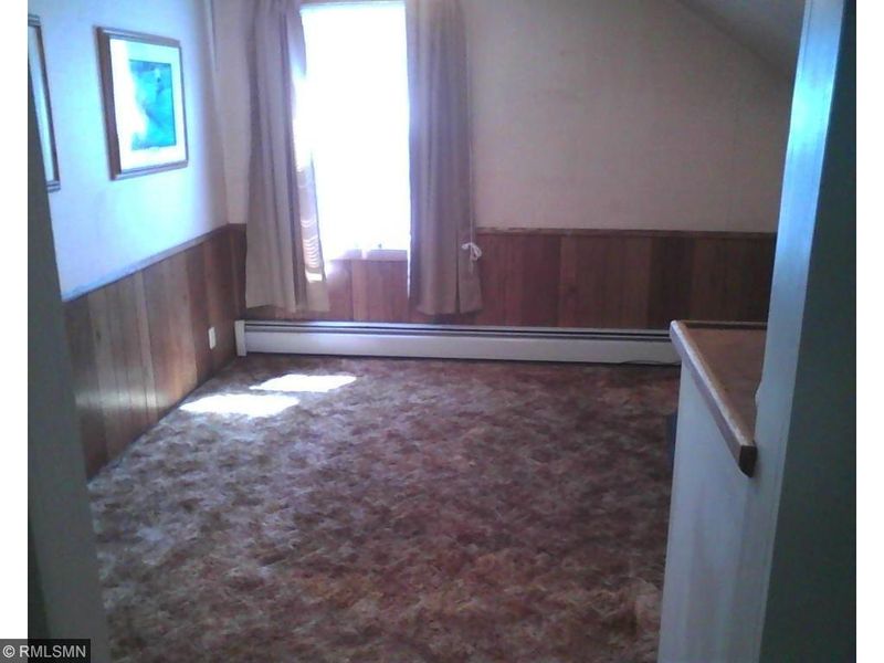 201 John Ave N, Cologne, MN 55322