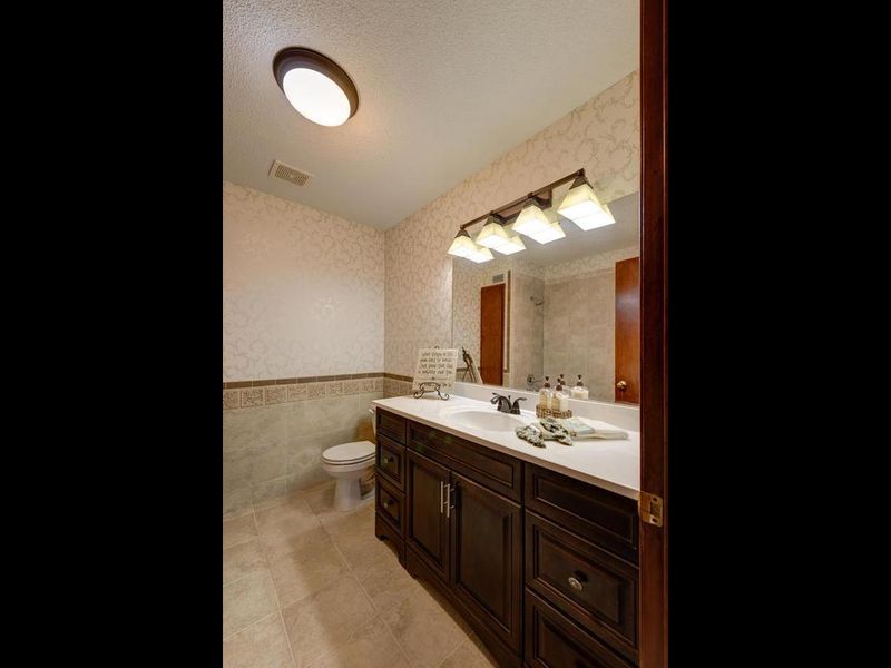 7680 W Fish Lake Rd, Maple Grove, MN 55311