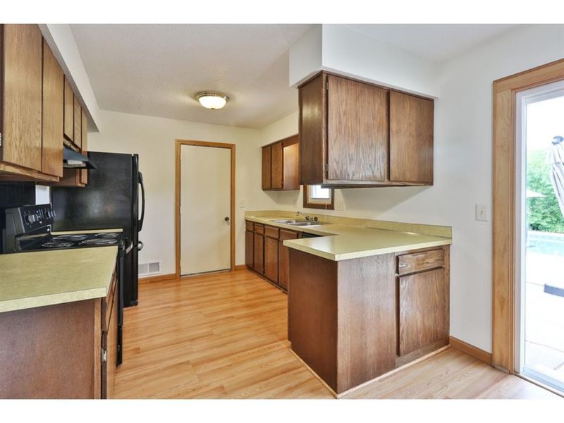 8773 Janero Ave S, Cottage Grove, MN 55016