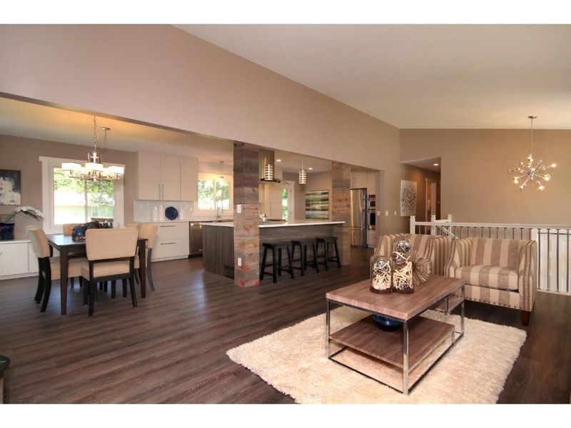 1345 Louisiana Ave N, Golden Valley, MN 55427