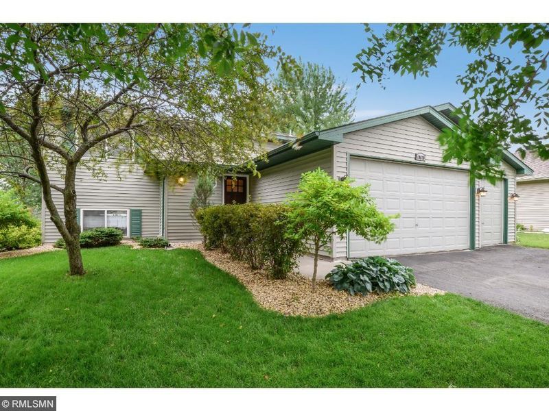10618 61st St NE, Albertville, MN 55301