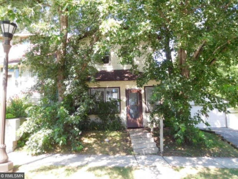 1059 Ryde St, Saint Paul, MN 55103