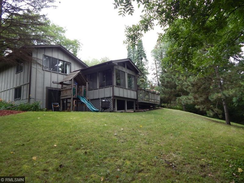 2130 Queensland Ln N, Plymouth, MN 55447