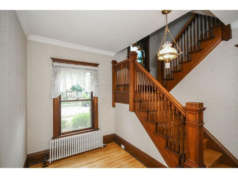 2701 44th Ave N, Minneapolis, MN 55412