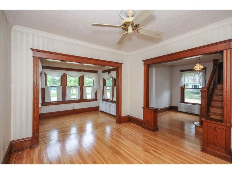 2701 44th Ave N, Minneapolis, MN 55412