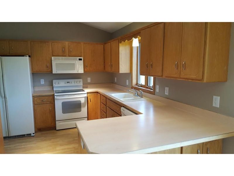 13927 298th Ave, Princeton, MN 55371