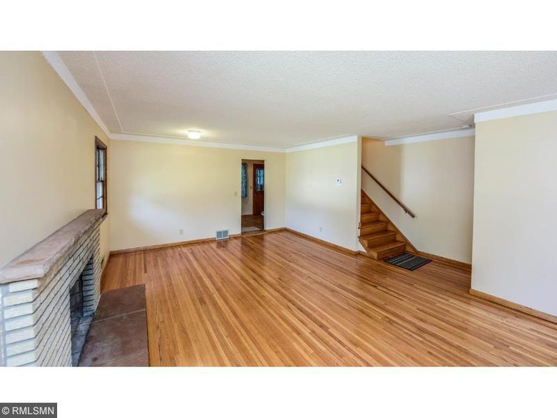 1600 W 58th St, Minneapolis, MN 55419