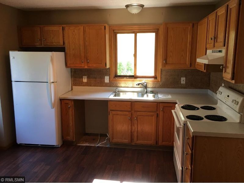11728 NW Jonquil St, Coon Rapids, MN 55433