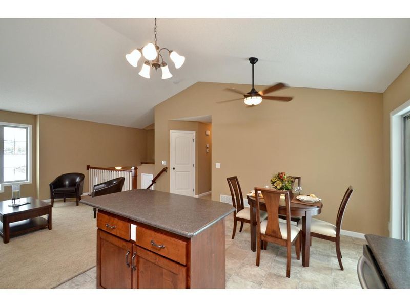 7164 379th St, North Branch, MN 55056