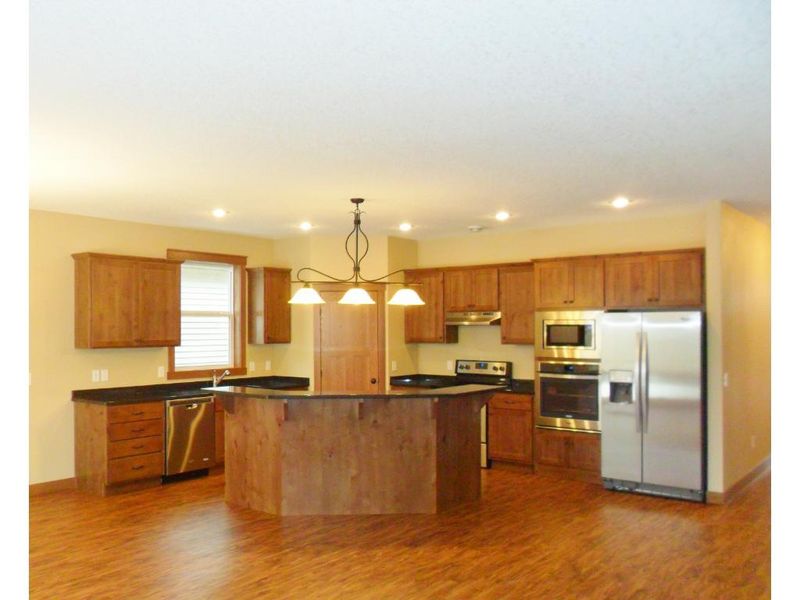 6927 Northwood Ln, Saint Cloud, MN 56303