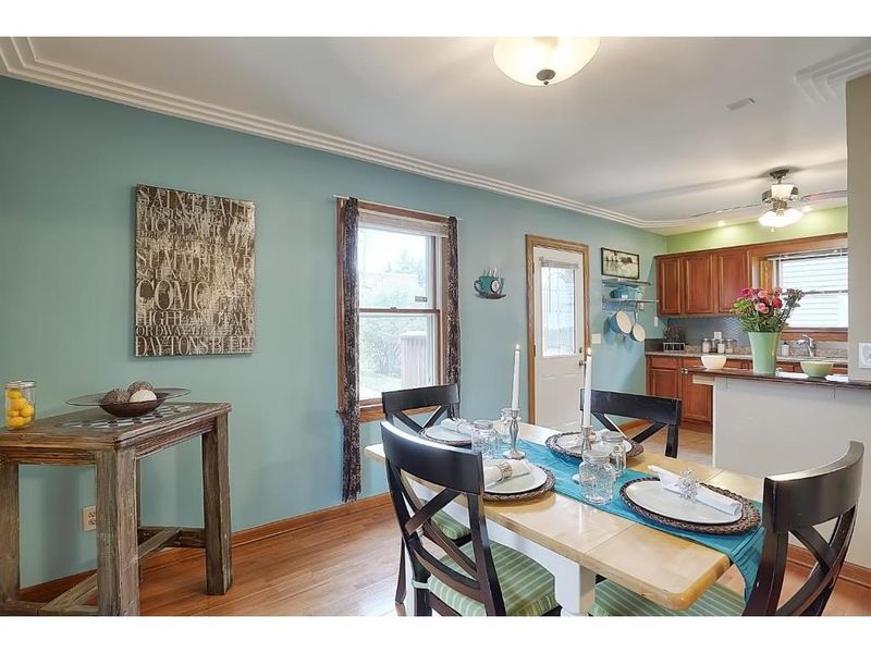 1626 Edmund Ave, Saint Paul, MN 55104