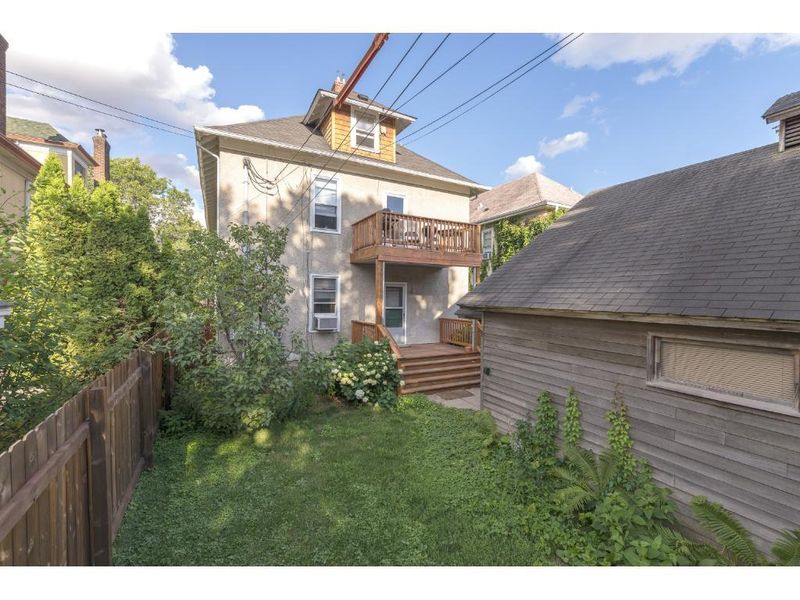 3220 Irving Ave S, Minneapolis, MN 55408