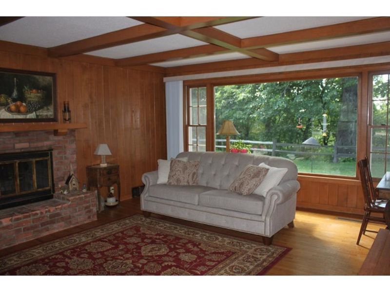 1356 Court St, Le Sueur, MN 56058