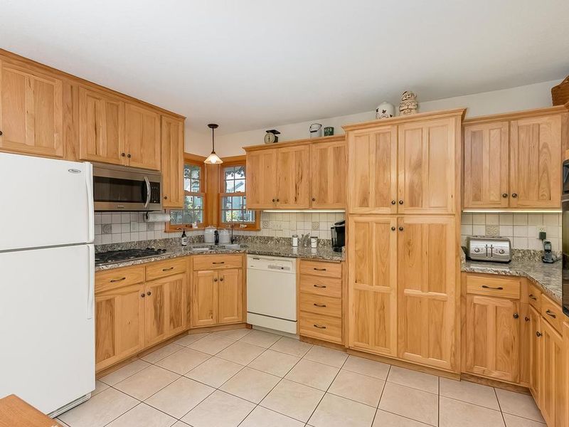 651 Shore Acres Dr, Big Lake, MN 55309