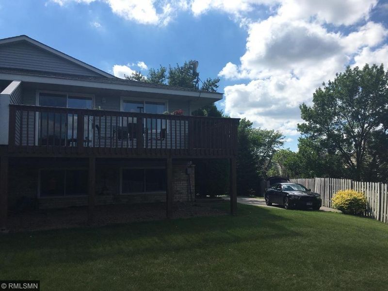 1818 E 123rd St #7, Burnsville, MN 55337