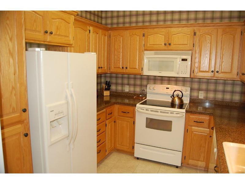 5200 Pathways Ave #303, White Bear Lake, MN 55110