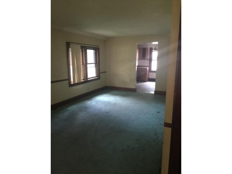 3545 June Ave N, Crystal, MN 55422