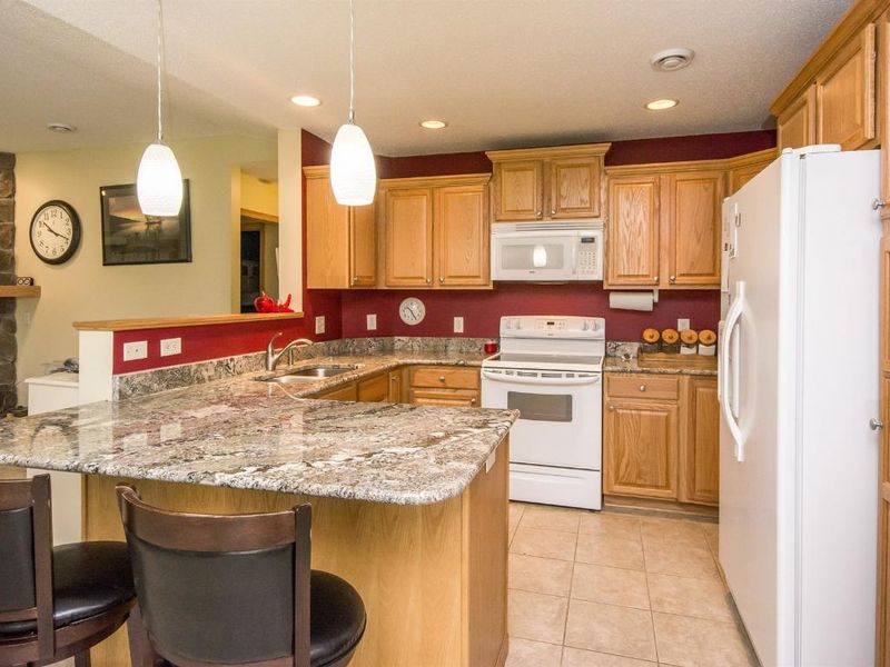 36 Billings Ln, Superior, WI 54880