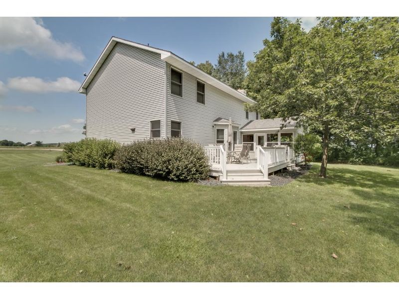 24915 Indian Ave, New Prague, MN 56071