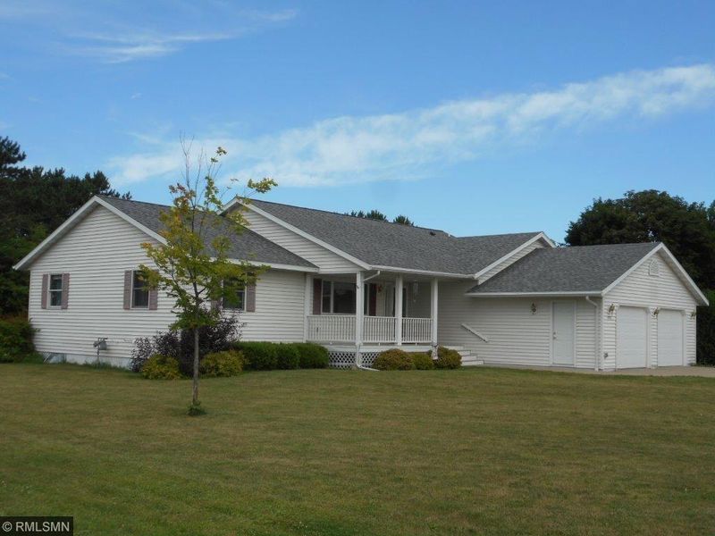 950 3rd St SW, Clear Lake, WI 54005