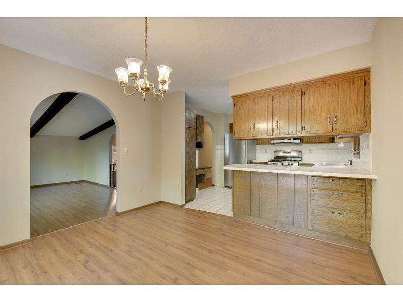 1110 107th Ave NE, Blaine, MN 55434