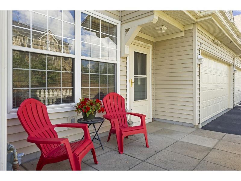 13905 52nd Ave N #703, Plymouth, MN 55446