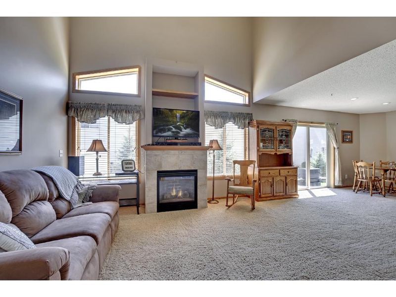 316 Bradbury Cir, Jordan, MN 55352