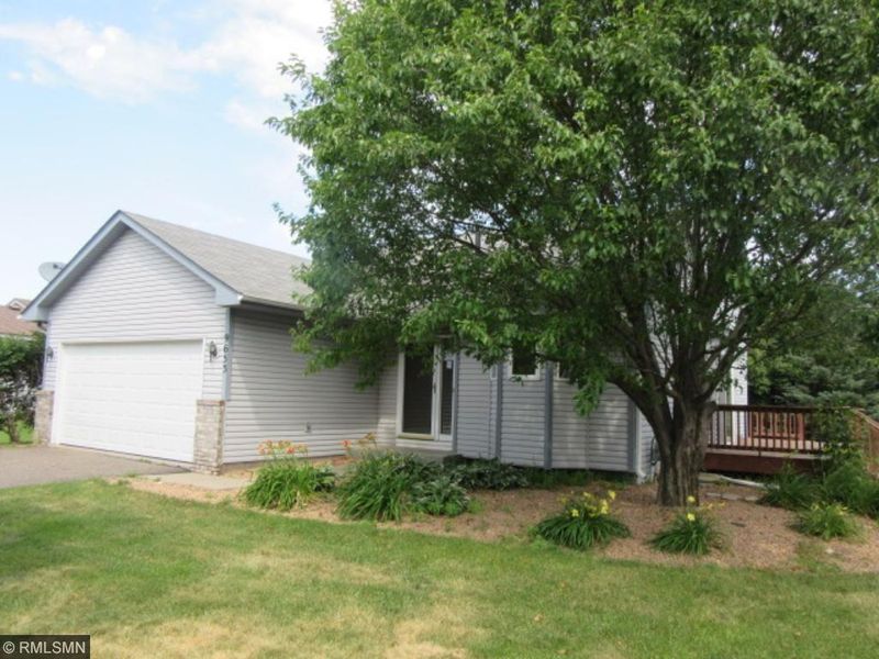 9653 Hallmark Ave S, Cottage Grove, MN 55016
