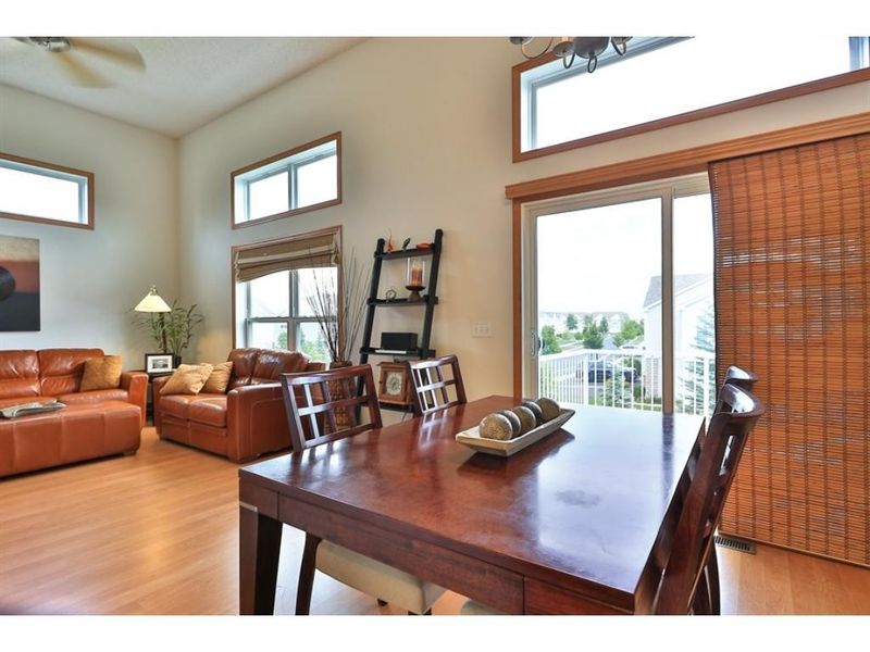7096 Peony Ln N, Maple Grove, MN 55311