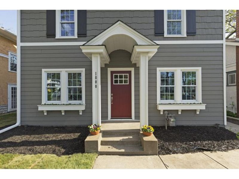 1800 Berkeley Ave, Saint Paul, MN 55105