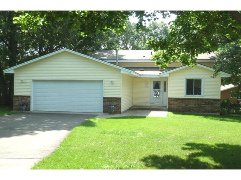 1004 120th Ave NW, Coon Rapids, MN 55448