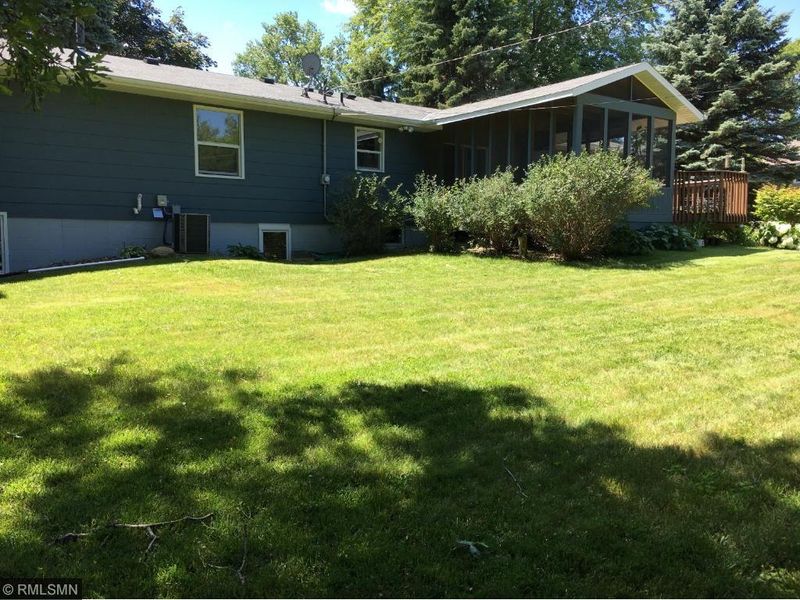 11125 Lower 167th St W, Lakeville, MN 55044