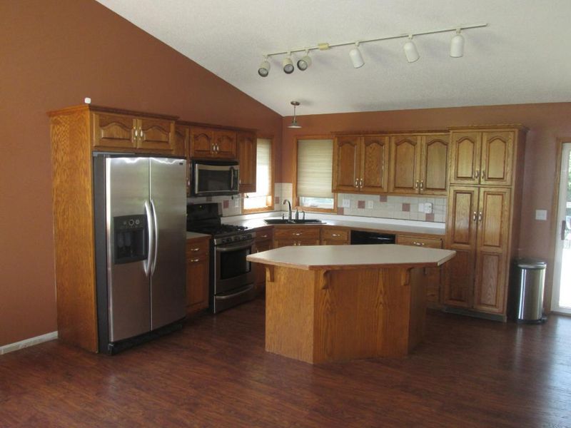 8358 172nd Ave SE, Becker, MN 55308