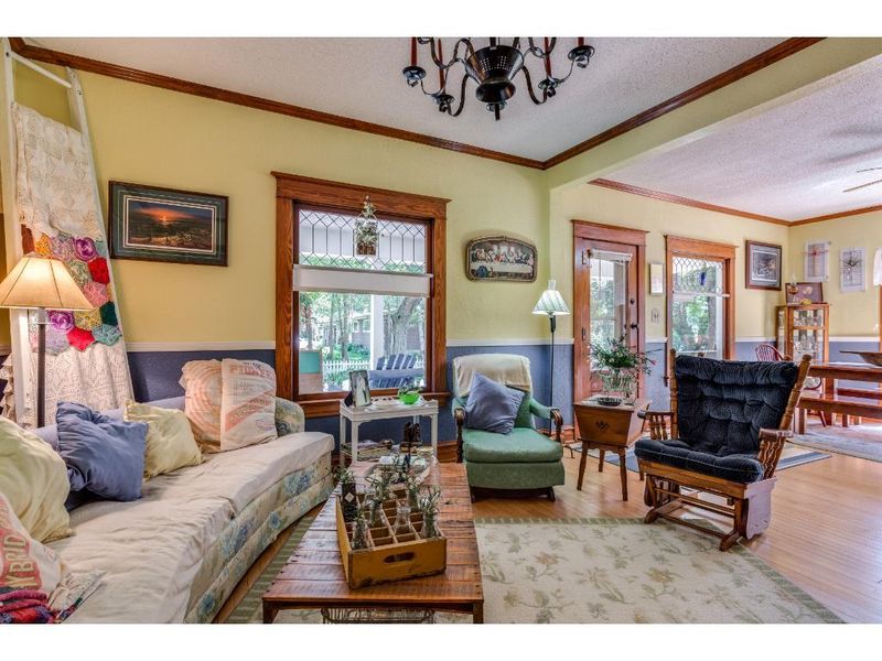 400 2nd St S, Montrose, MN 55363