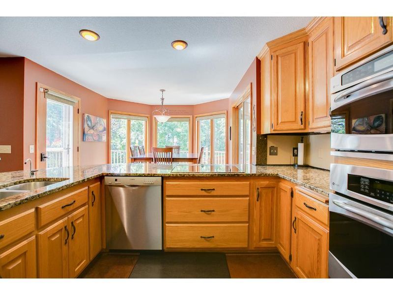 12524 Norway Point, Burnsville, MN 55337