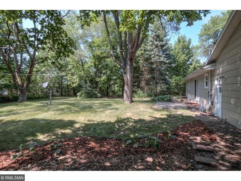 6630 175th Ave W, Eden Prairie, MN 55346