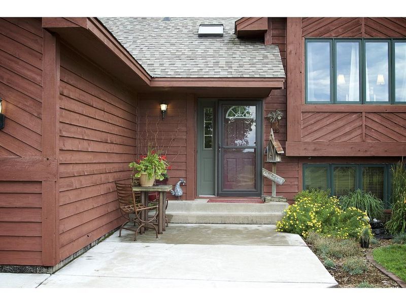 29073 Verdin St NW, Isanti, MN 55040