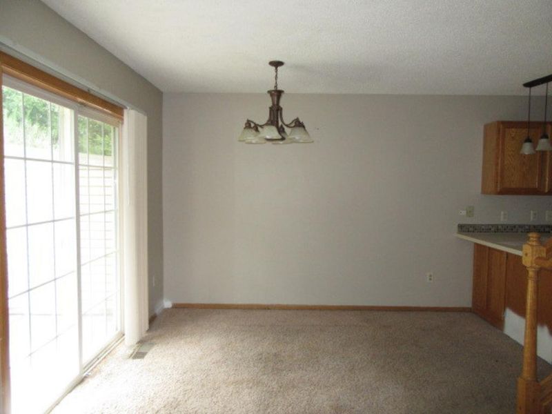 1858 Sapphire Point, Eagan, MN 55122