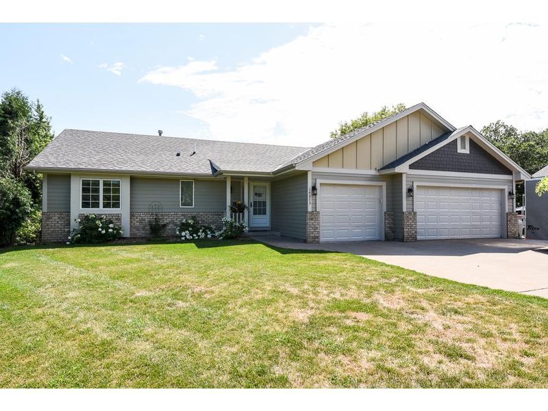 14273 Thrush St NW, Andover, MN 55304