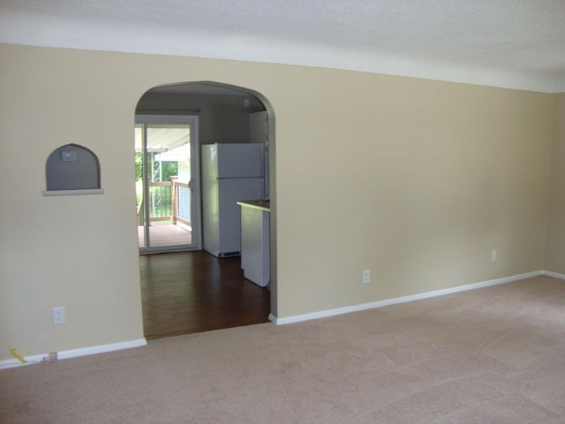415 Benton St, Anoka, MN 55303