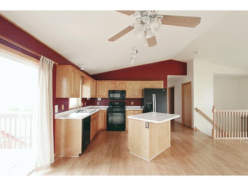 407 Mariah Dr, Foley, MN 56329